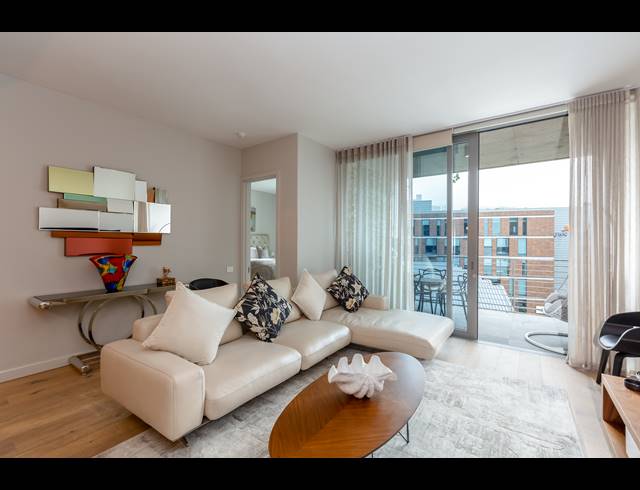 1 BEDROOM APARTMENT TO LET IN WATERFRONT